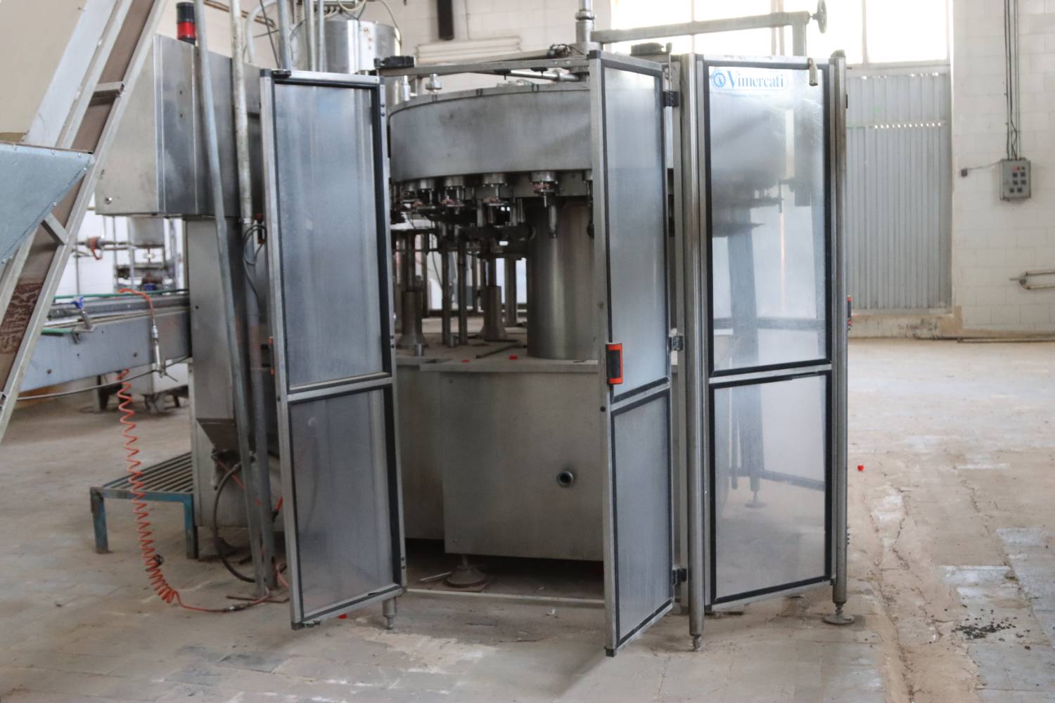 خط پرکن Vimercati کارخانه گلایول
